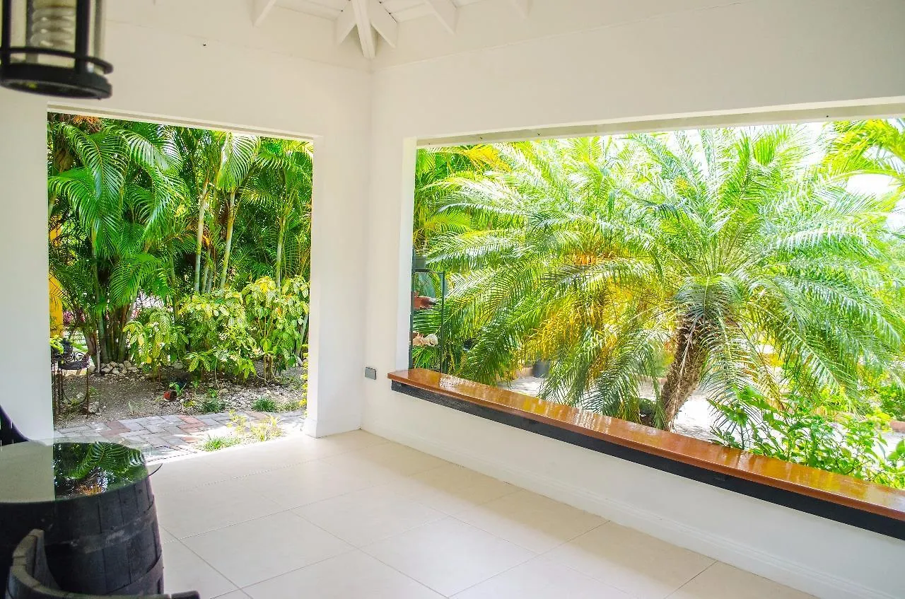 Ocho Rios Villa @ The Palms Priory